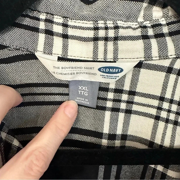 Old Navy Women's Long Sleeve Button Up Plaid The Boyfriend Shirt Size XXL GUC - Picture 4 of 8